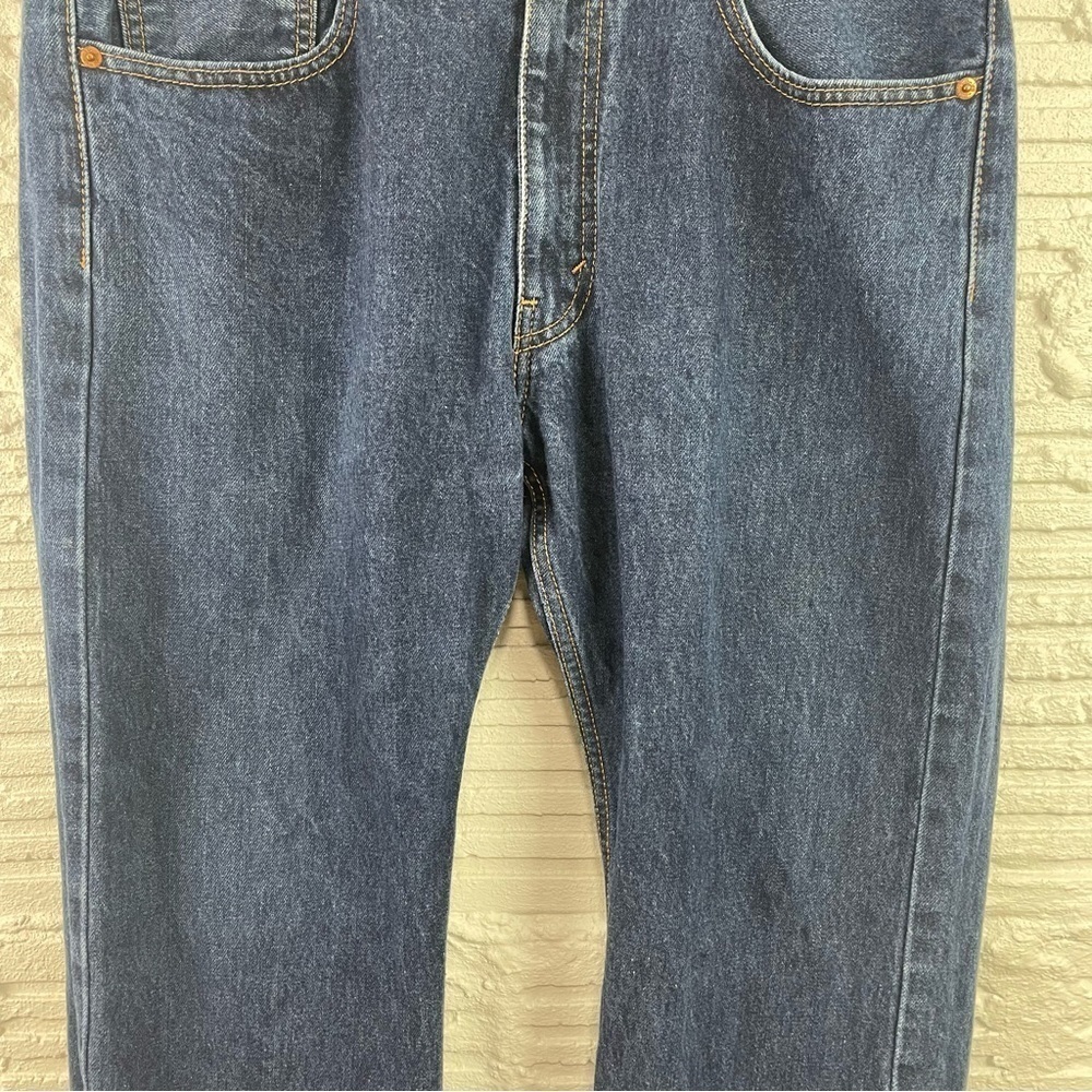 Levi's Men's 505 Straight Jeans Medium Wash 100% Cotton Waist 36 - Picture 6 of 15